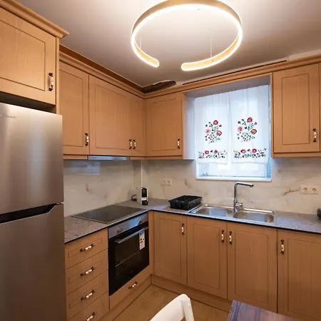 Διαμέρισμα Dervisia Stonehouse 3